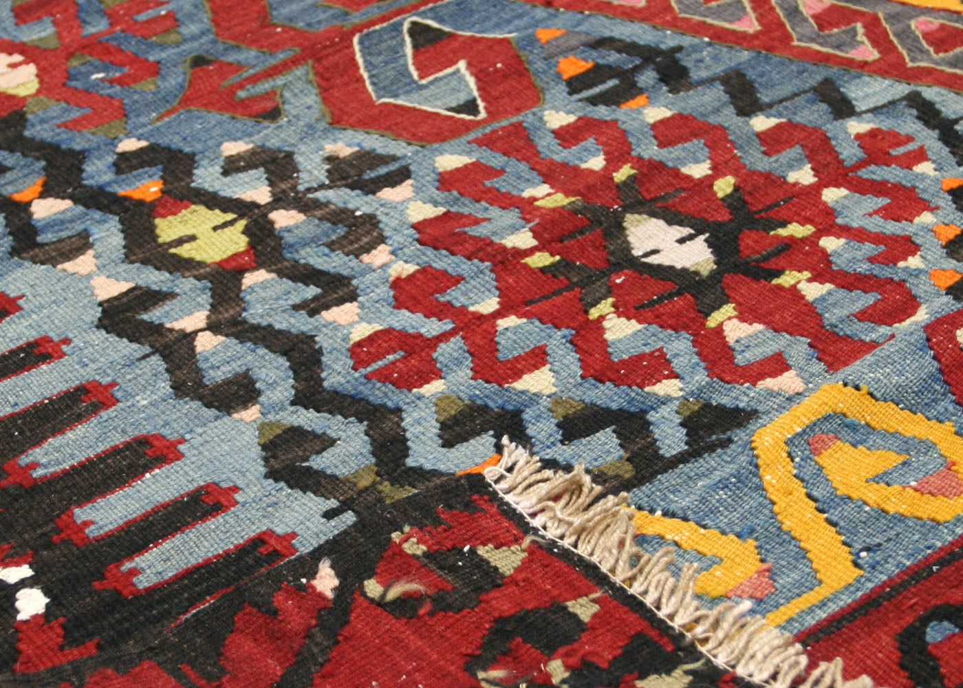 Vintage Turkish Kilim - 5'8" x 9'11" - 140431