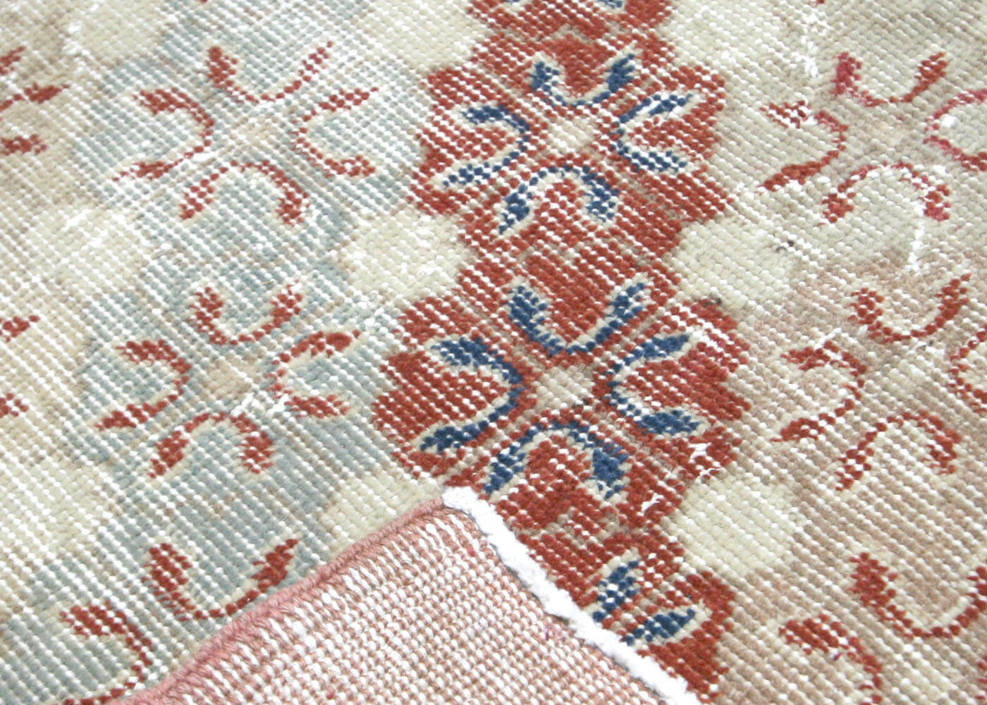 Vintage Turkish Mid-Century-Modern Rug - 7'1" x 10'5" - 140454
