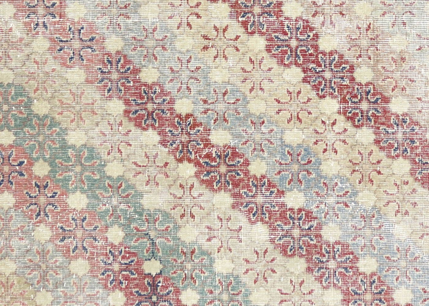 Vintage Turkish Mid-Century-Modern Rug - 7'1" x 10'5" - 140454