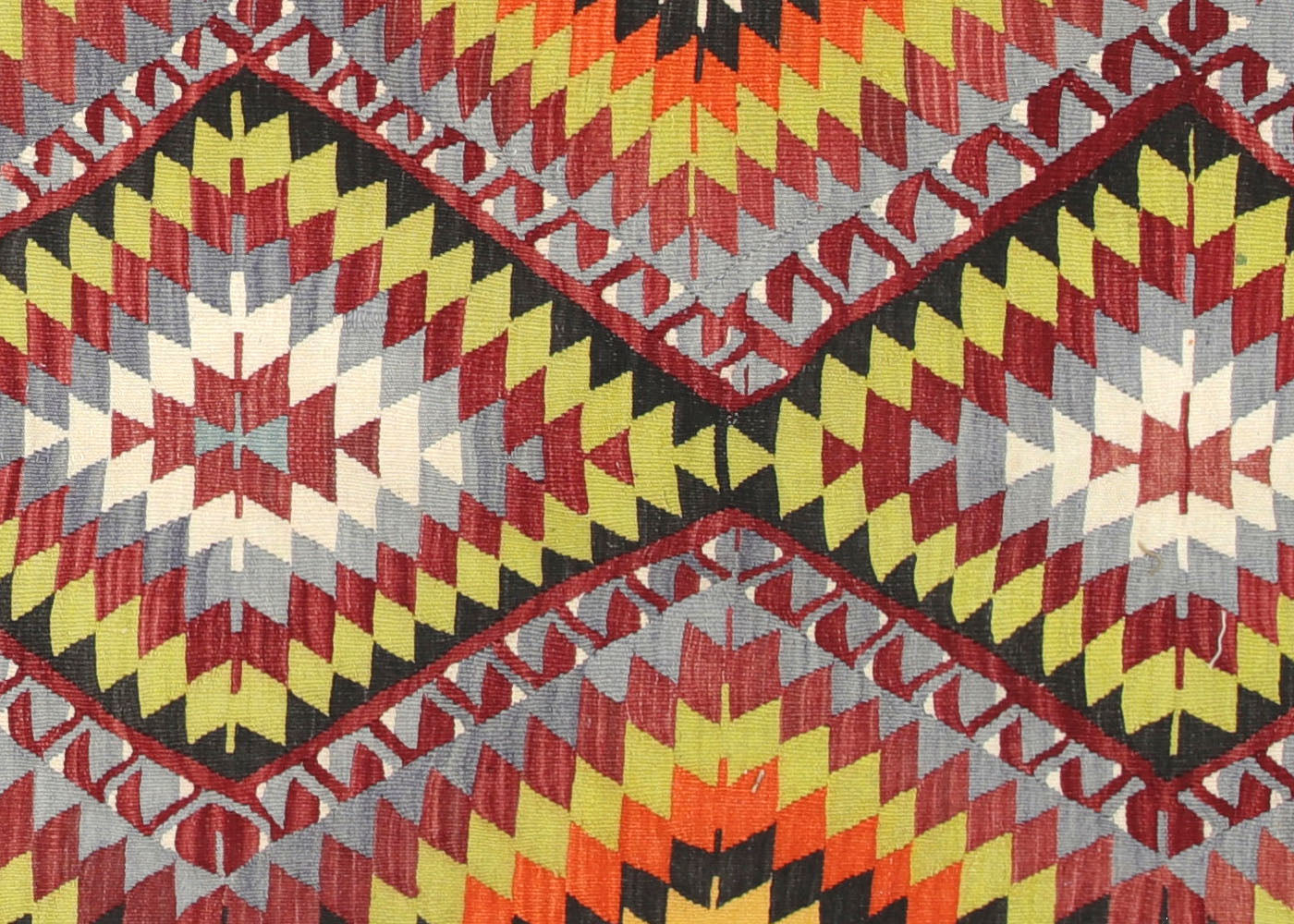 Vintage Turkish Kilim - 6'7" x 10'1" - 140535