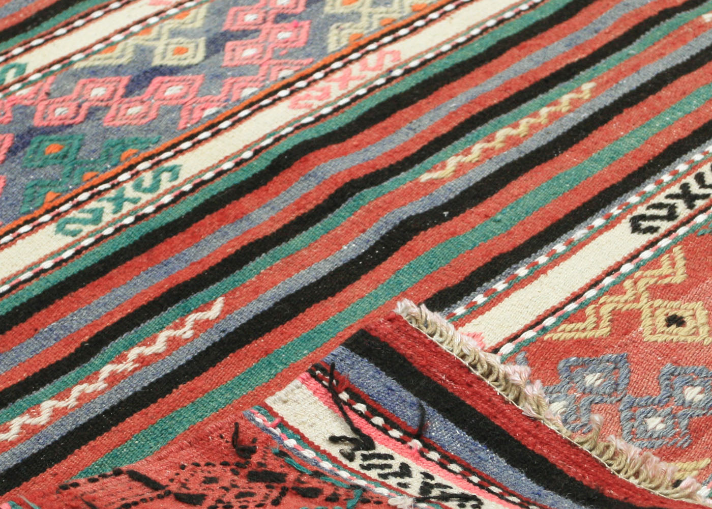 Vintage Turkish Kilim - 5'3" x 8'3" - 140577
