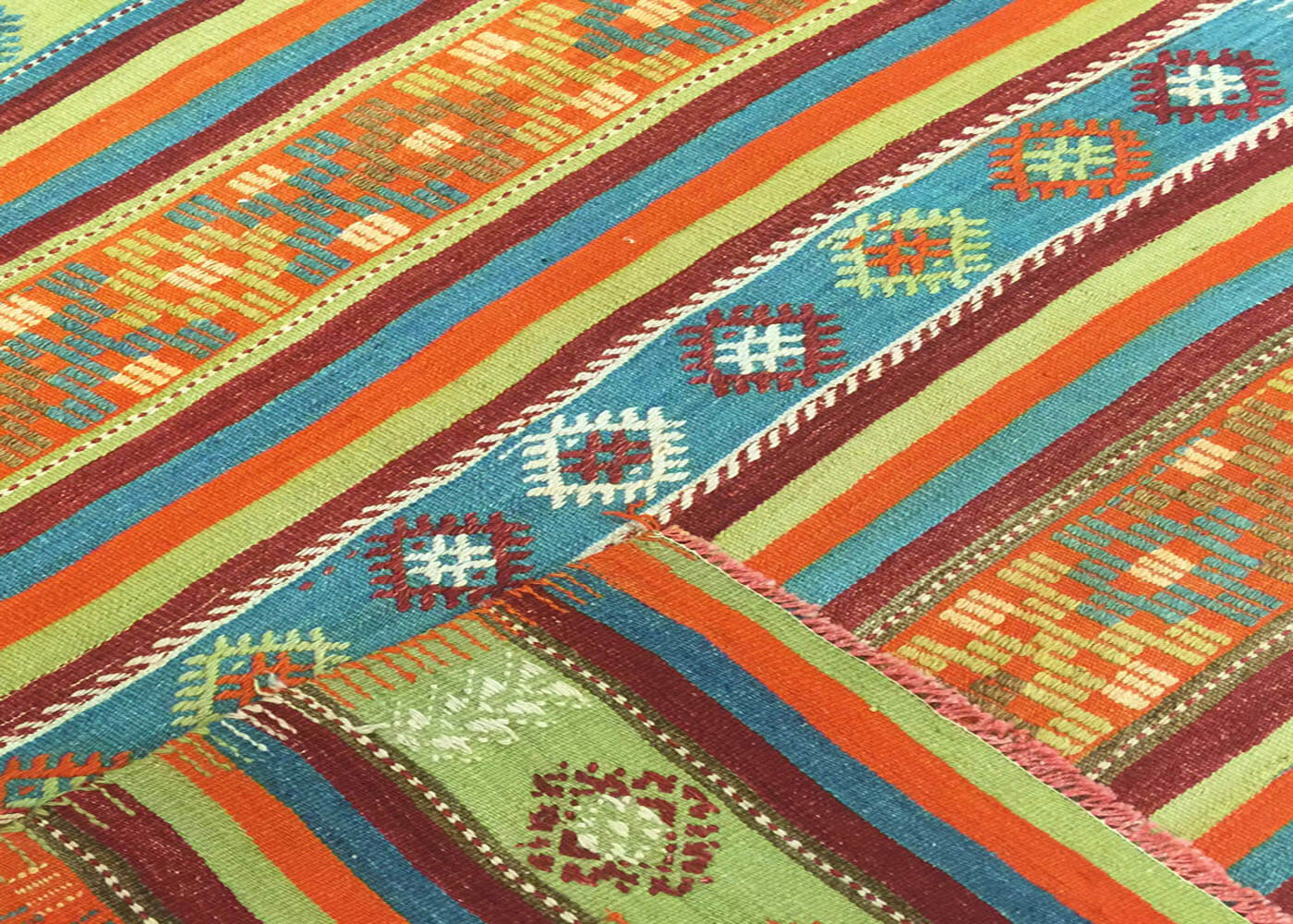 Vintage Turkish Kilim - 5'1" x 7'2" - 140594
