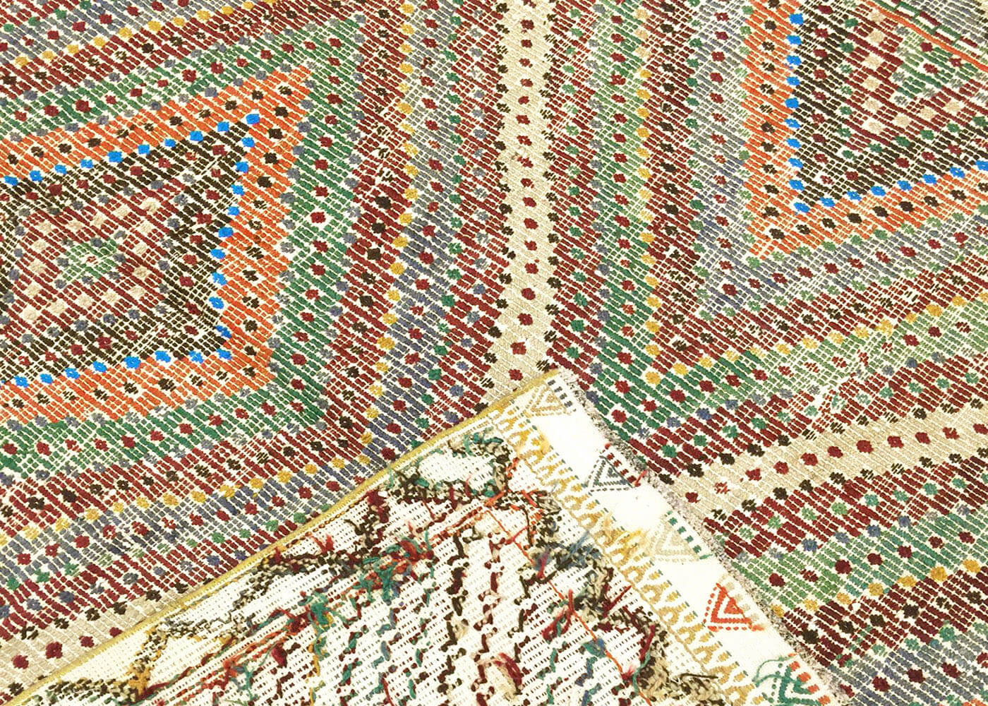 Vintage Turkish Kilim - 5'8" x 7'10" - 140703