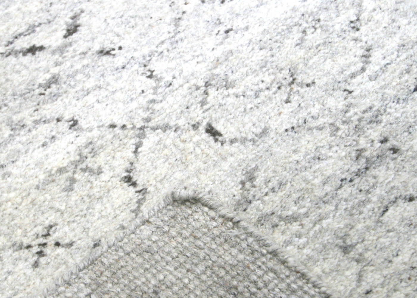 Vintage Moroccan Berber Rug - 5' x 8' - 140736
