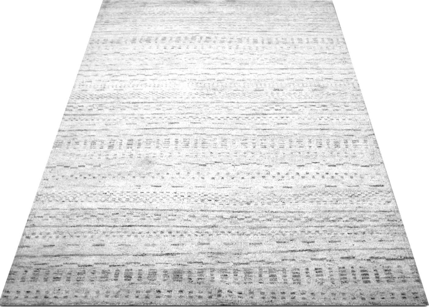Vintage Moroccan Berber Rug - 5' x 8' - 140743