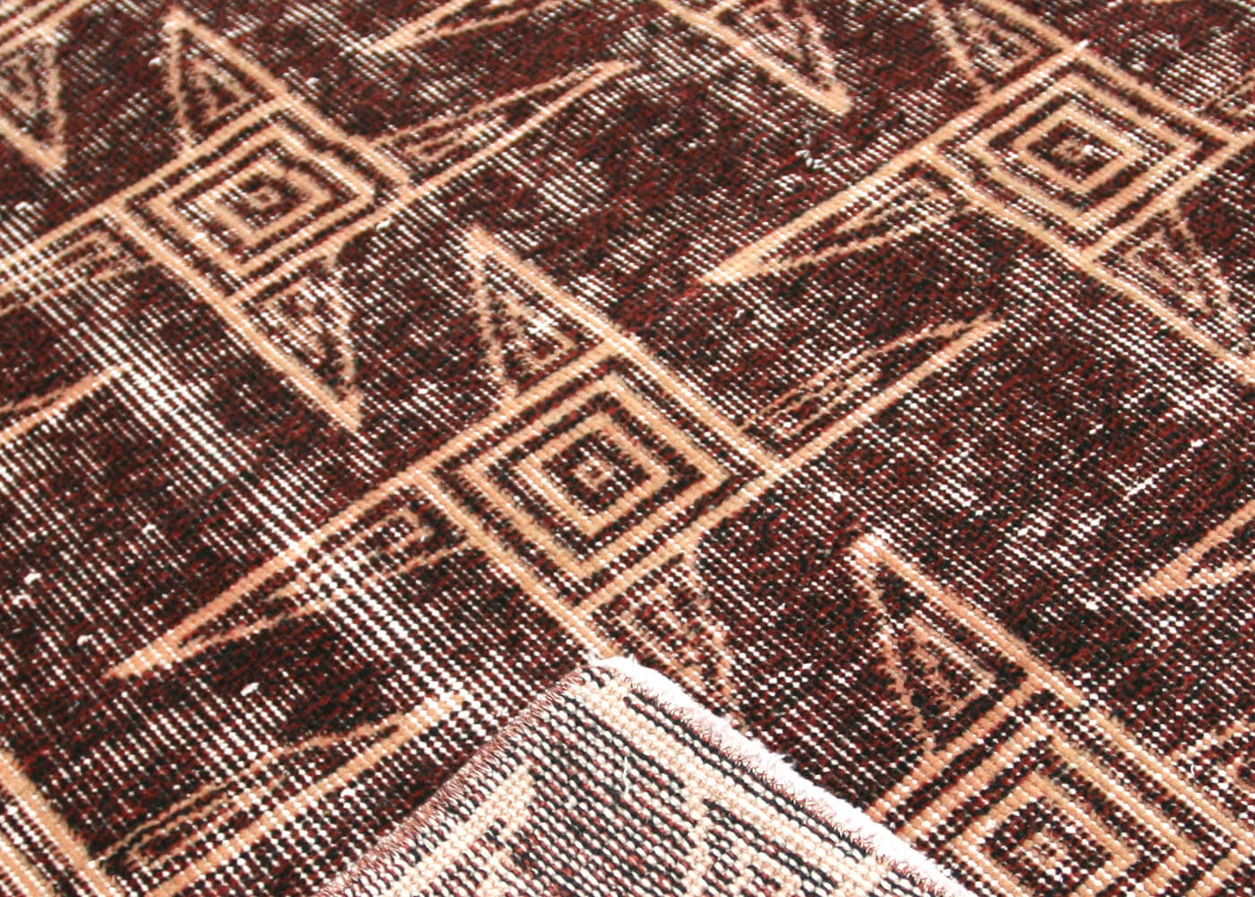 Vintage Turkish Mid-Century-Modern Rug - 5'3" x 8'5" - 140951