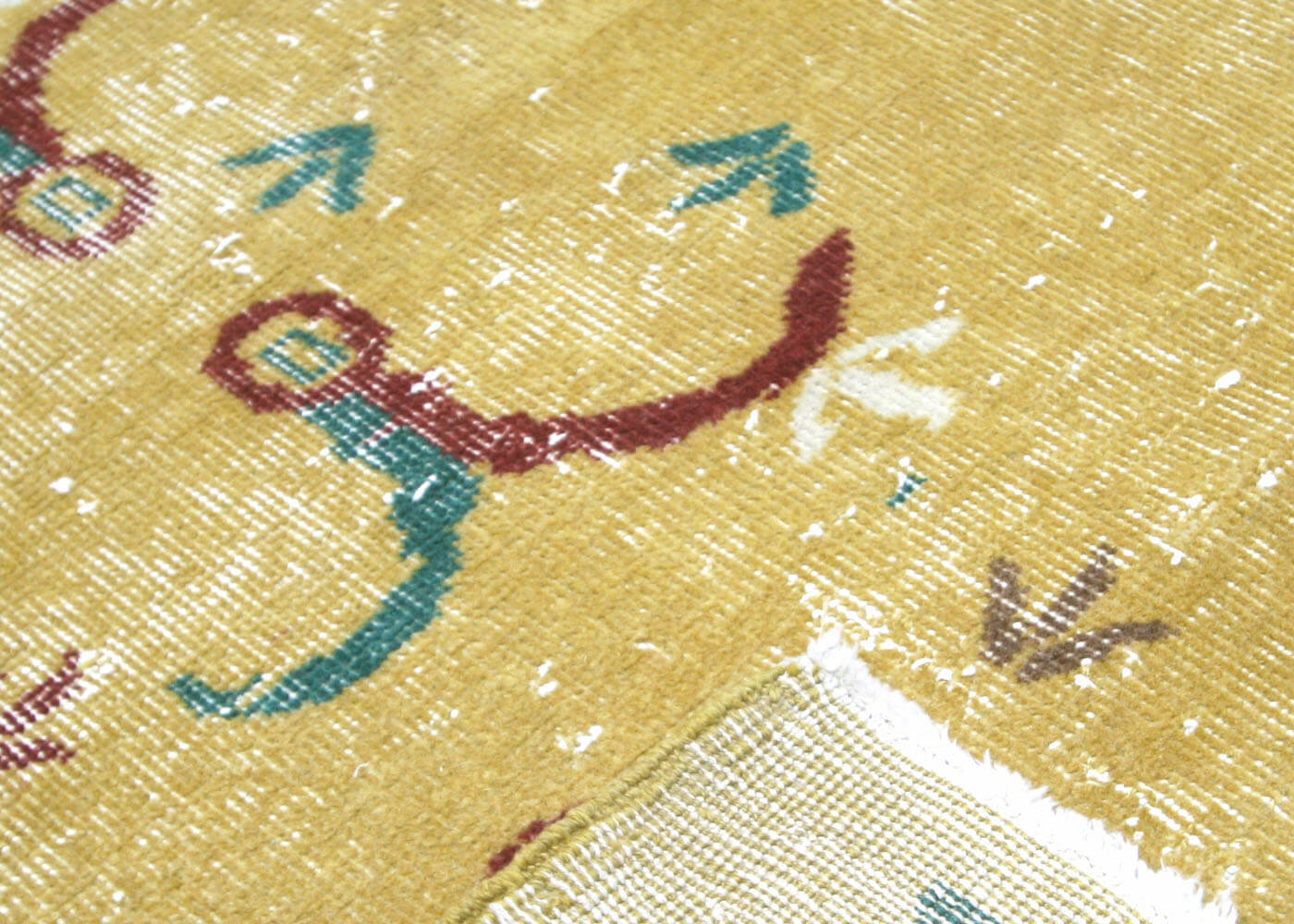 Vintage Turkish Mid-Century-Modern Rug - 5'9" x 8'11" - 140953