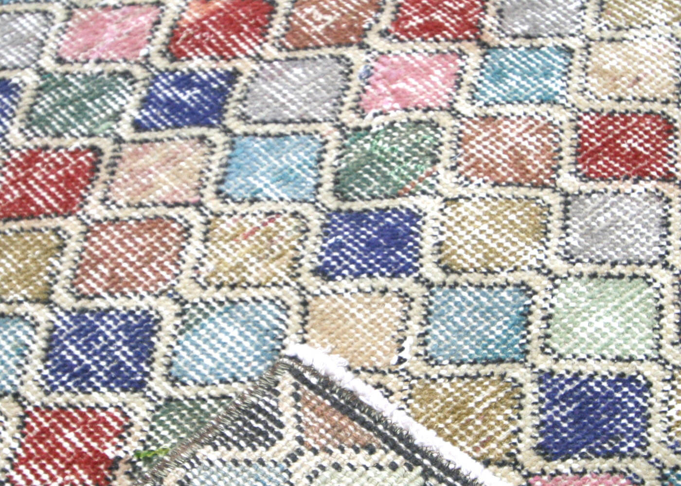 Vintage Turkish Mid-Century-Modern Rug - 5'6" x 9'10" - 145326