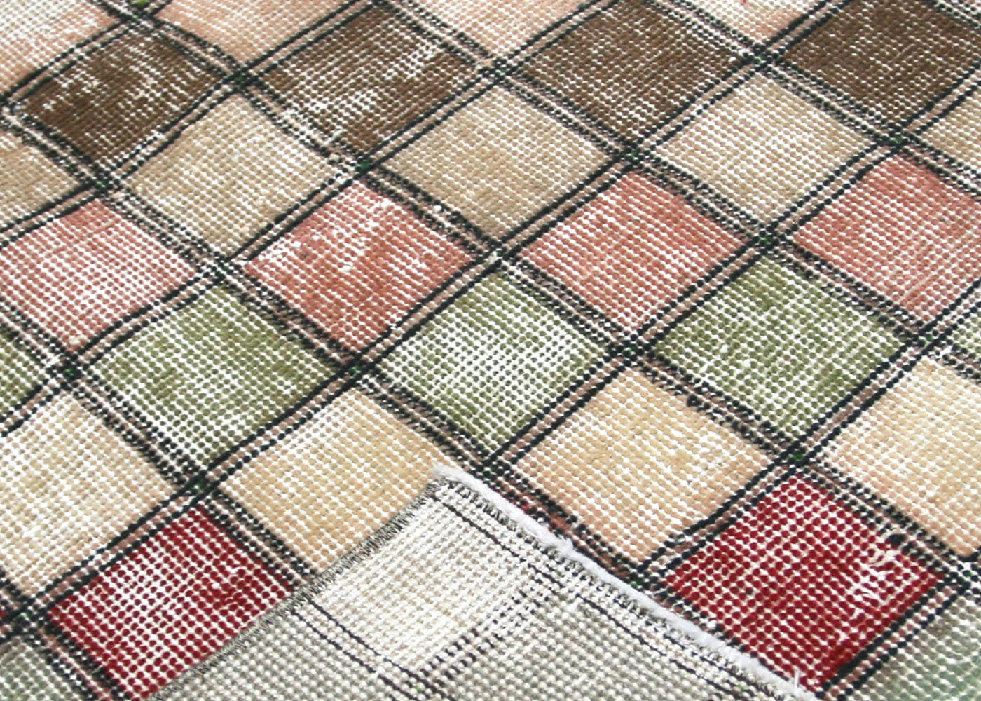 Vintage Turkish Mid-Century-Modern Rug - 5'4" x 9'8" - 145400