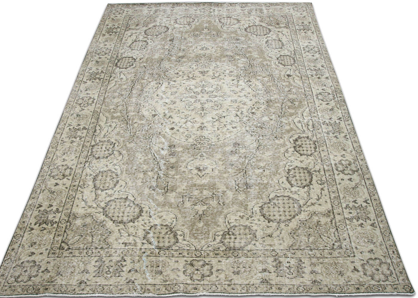 Vintage Turkish Oushak Rug - 5'7" x 8'4" - 150309