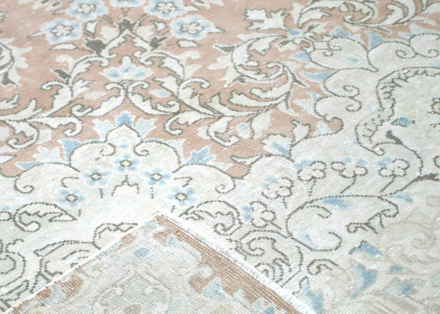 Vintage Persian Kerman Rug - 8'9" x 11'7" - 150381