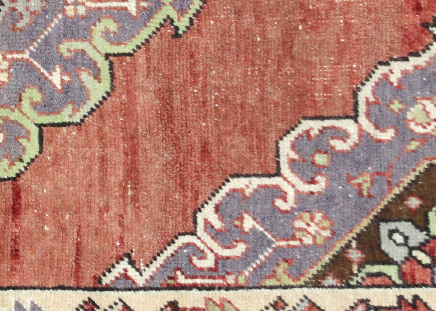 Vintage Turkish Oushak Rug - 3'6" x 4'8" - 150554