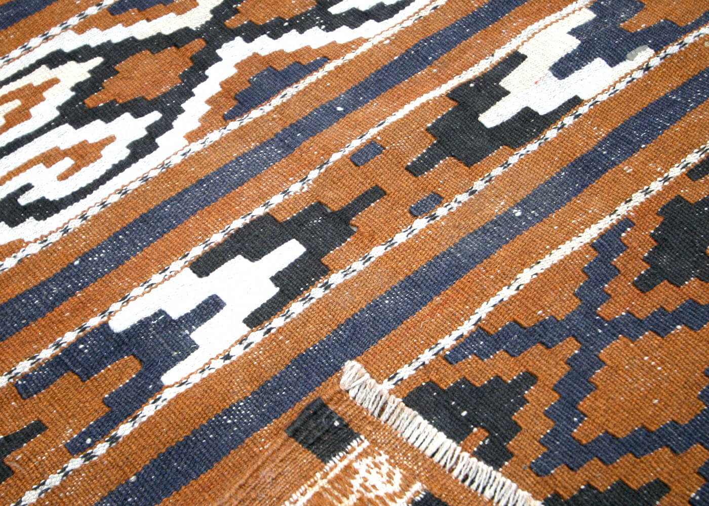 Vintage Turkish Kilim - 3'2" x 6'1" - 180255