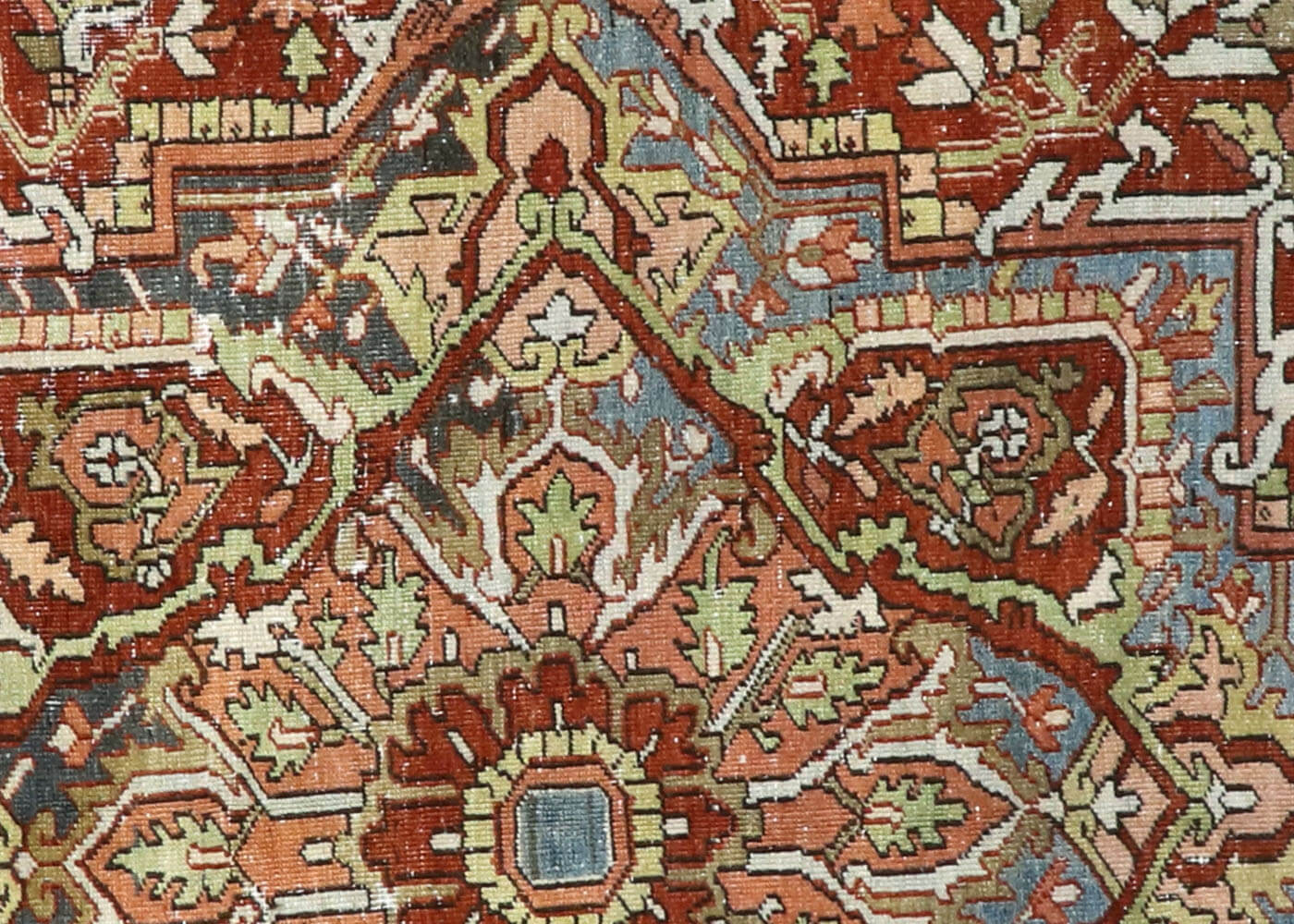 Semi Antique Persian Heriz Rug - 7'10" x 11' - 180405