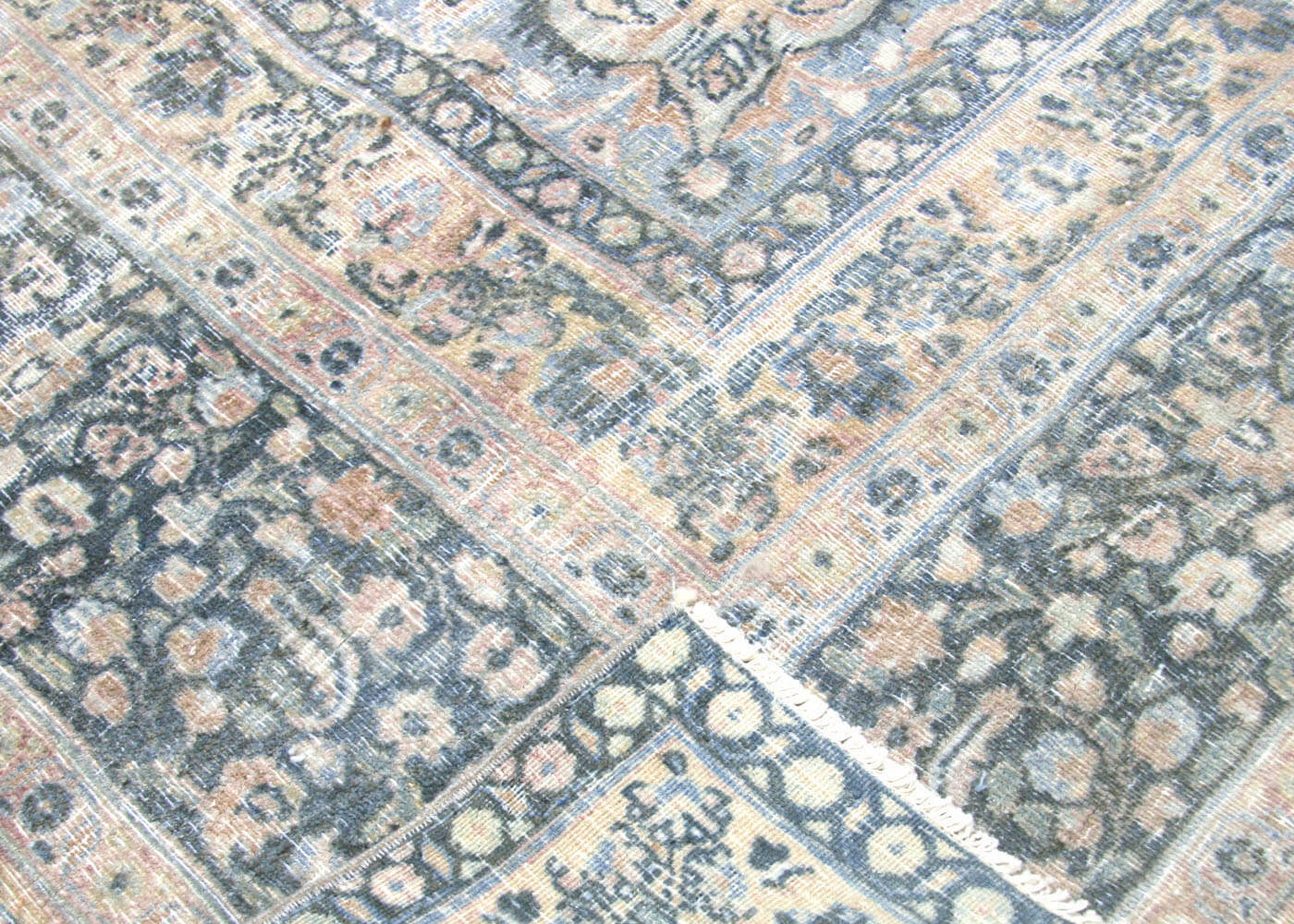 Semi Antique Persian Meshed Rug - 8'9" x 12' - 190066