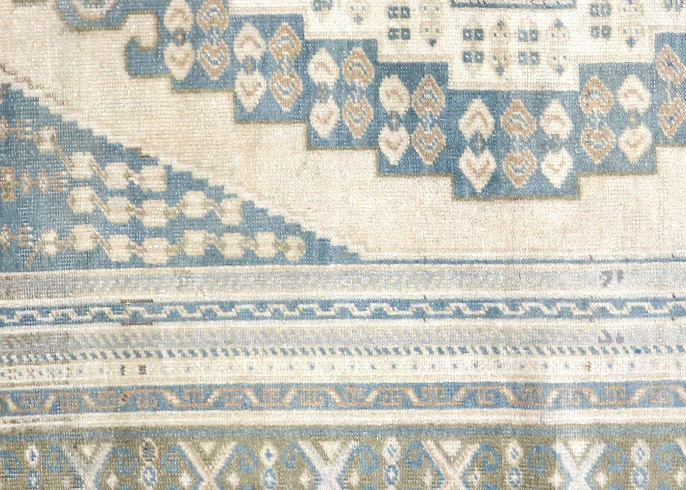 Vintage Turkish Oushak Rug - 5'5" x 8'8" - 190075