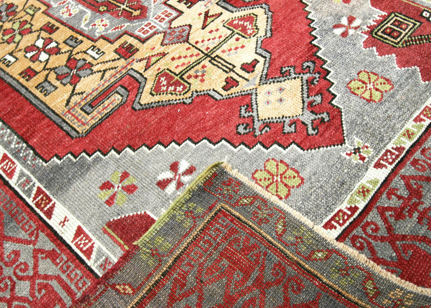 Vintage Turkish Oushak Rug - 4'7" x 8'11" - 190085