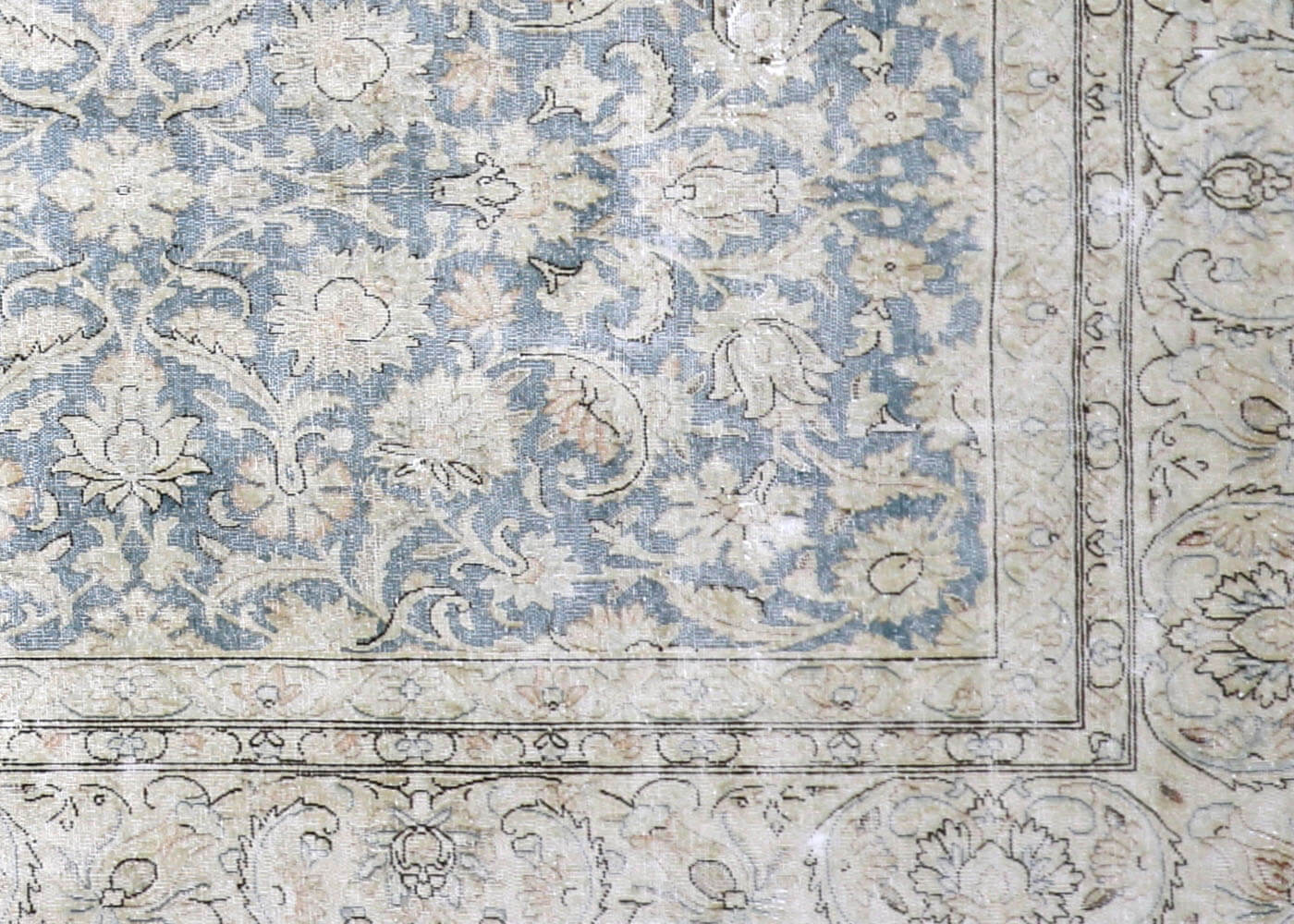 Semi Antique Persian Kerman Rug - 9'8" x 14'8" - 190200