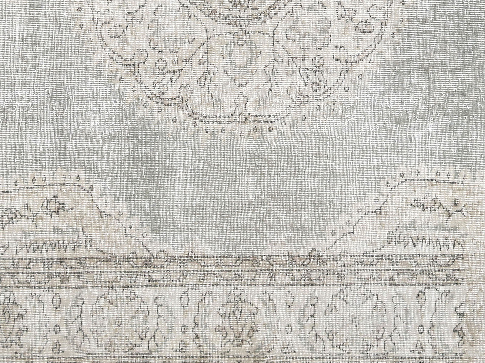 Vintage Turkish Oushak Rug - 6'9" x 10'