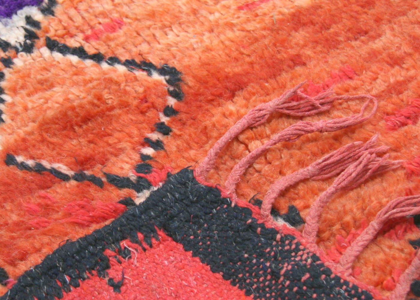 Vintage Moroccan Berber Rug - 5'7" x 11'2" - 190708