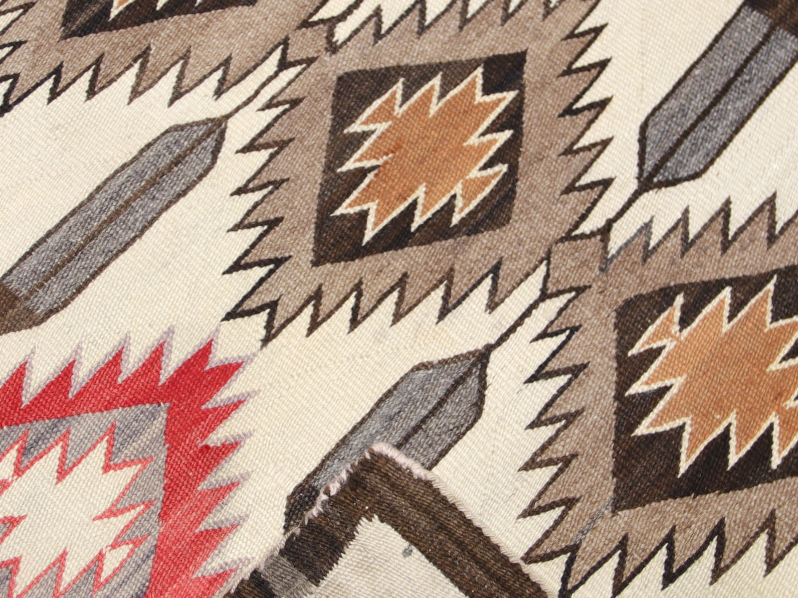 Antique American Navajo Rug - 3'1" x 6'5" - 190913