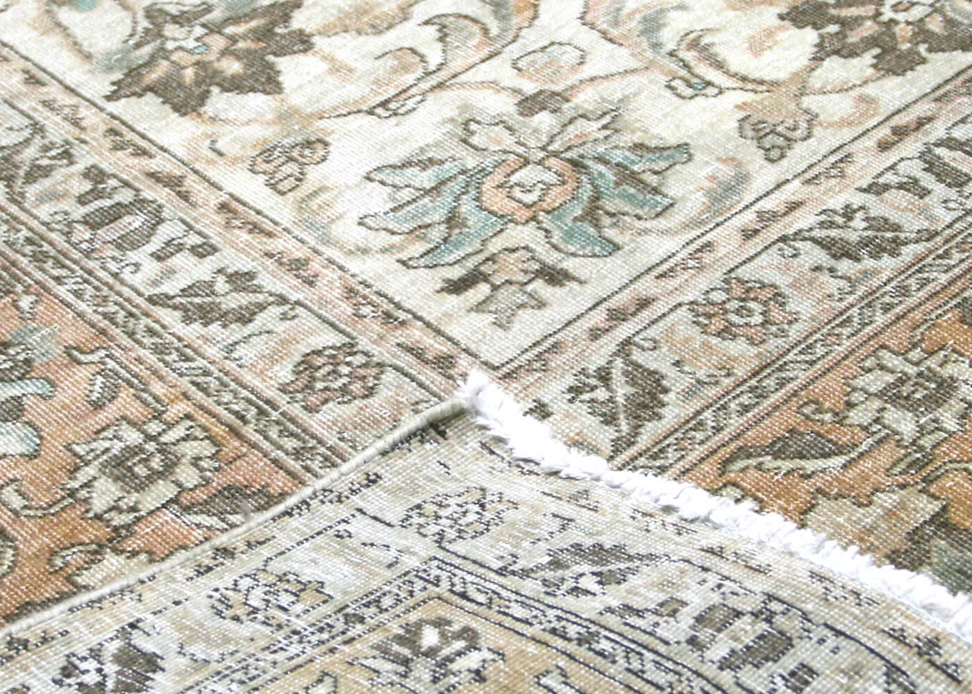 Vintage Persian Tabriz Rug - 9'9" x 12'9" - 201088