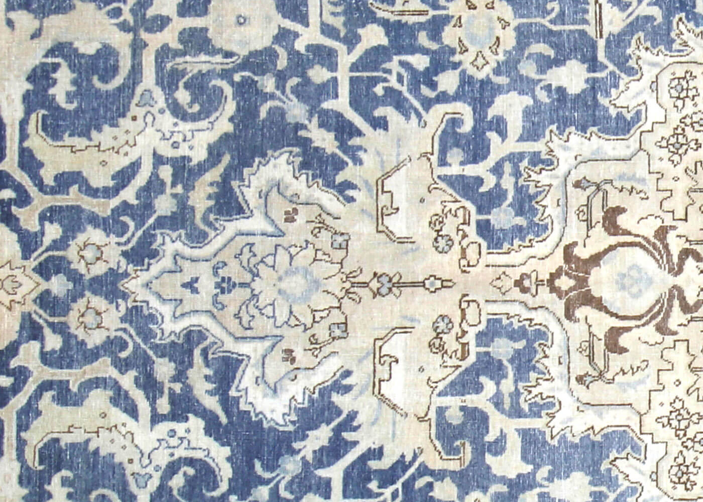 Semi Antique Persian Tabriz Rug - 9'10" x 13'1" - 201098