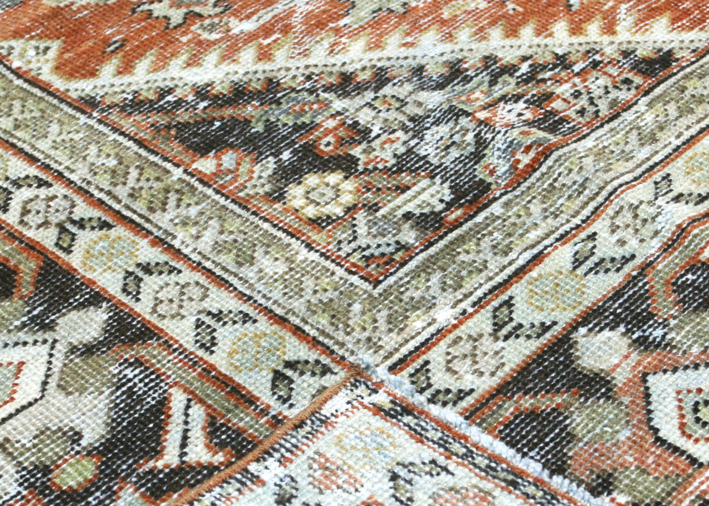 Vintage Persian Mahal Rug - 7' x 10'4" - 210001