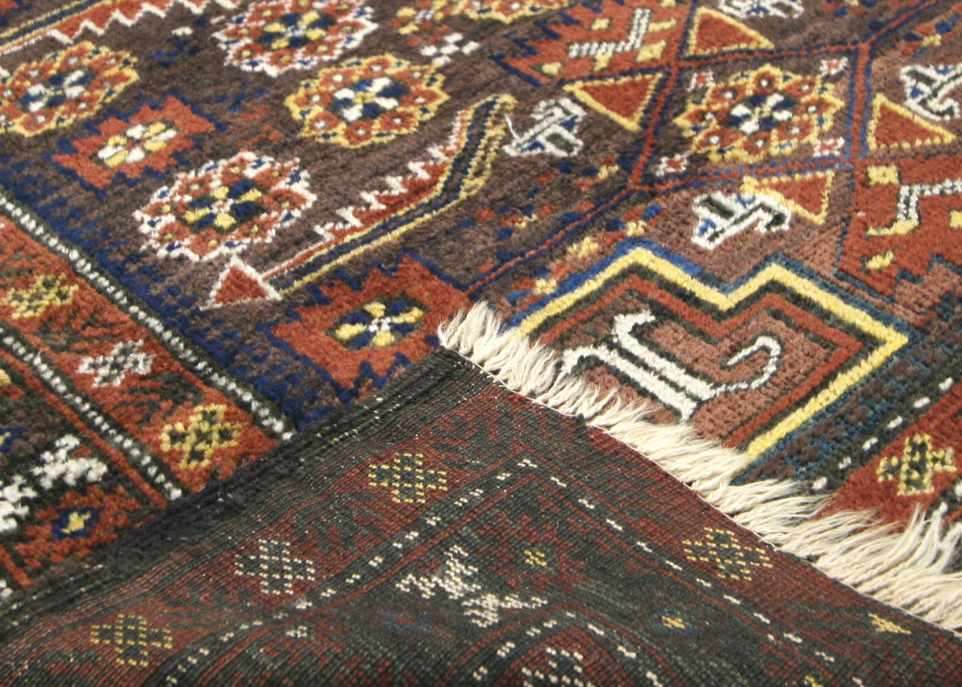 Antique Persian Balouch Rug - 5'8" x 9'3" - 210021