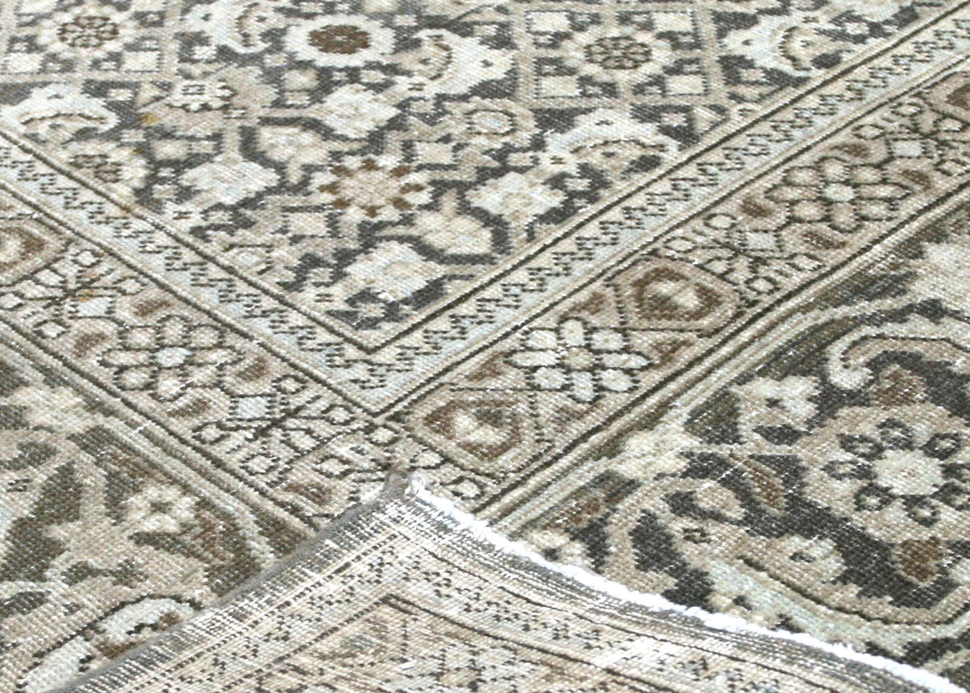 Semi Antique Persian Tabriz Rug - 7'8" x 10'10" - 210342