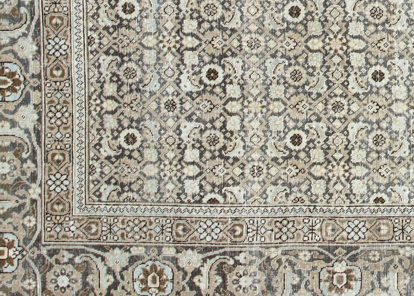 Semi Antique Persian Tabriz Rug - 7'8" x 10'10" - 210342