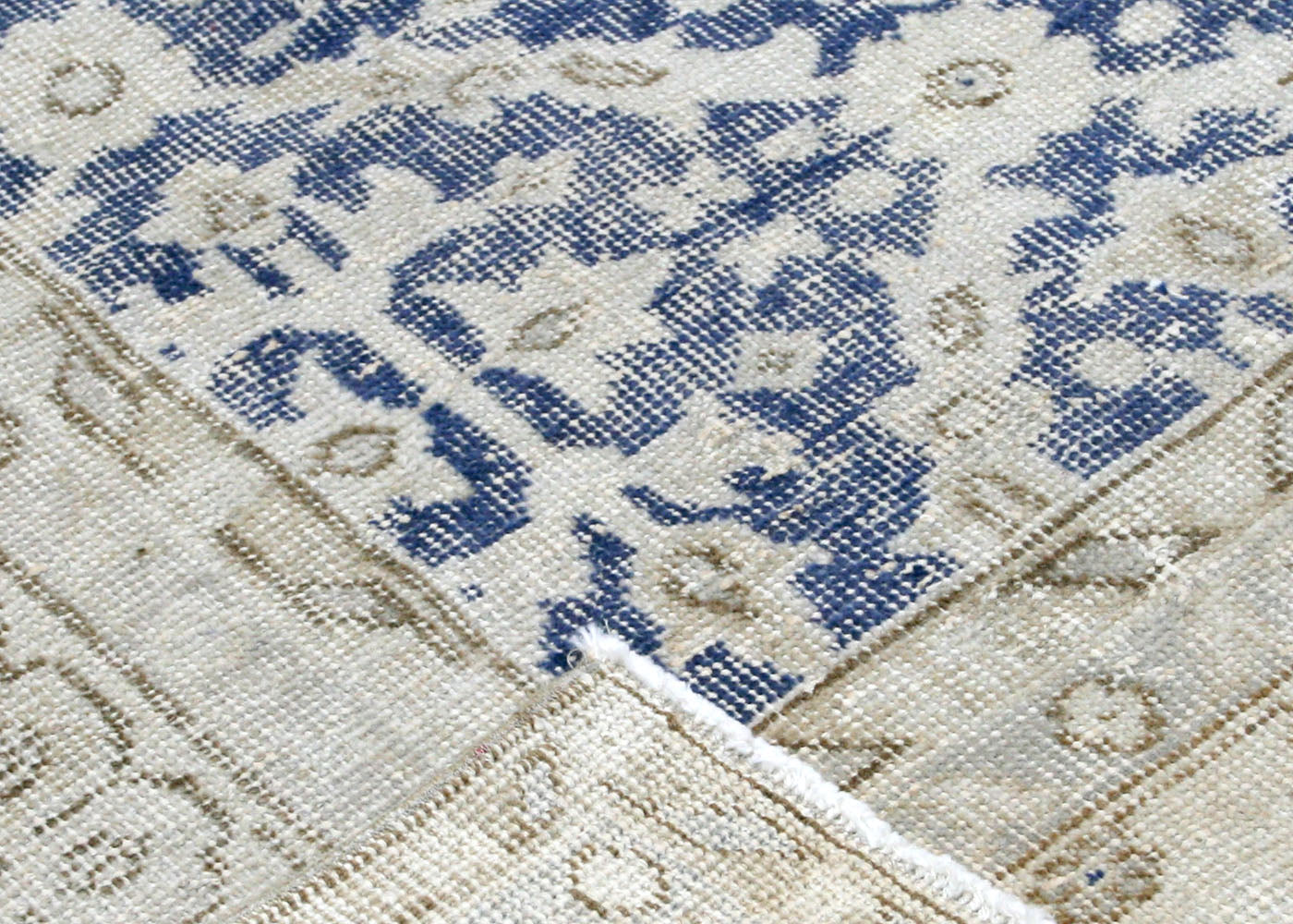 Vintage Turkish Oushak Rug - 5'3" x 7'11" - 210543
