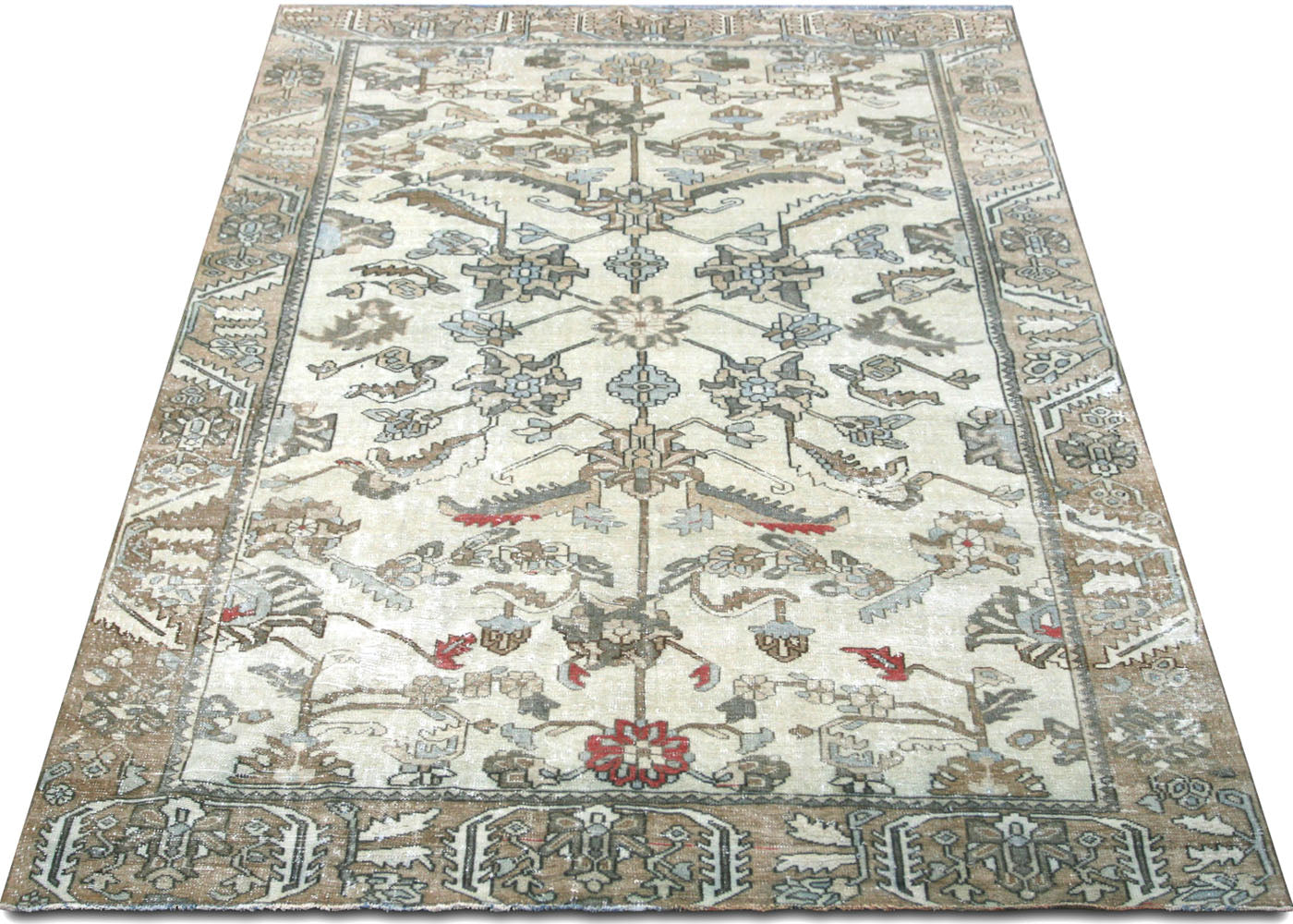 Vintage Persian Baktiari Rug - 6'7" x 9'6" - 220092