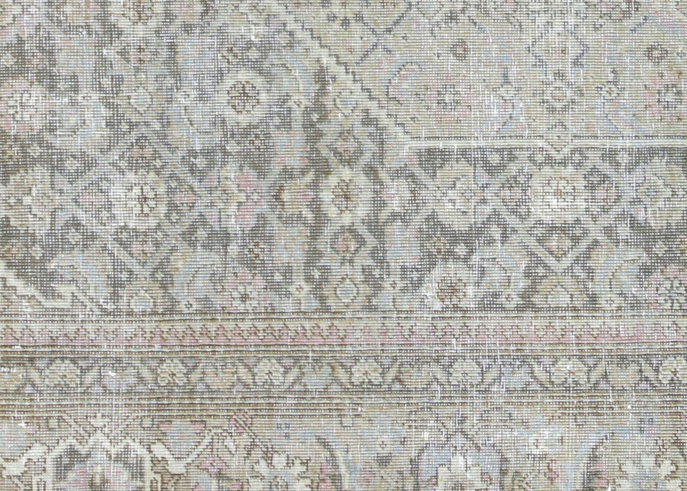 Semi Antique Persian Tabriz Rug - 6'4" x 9'4" - 220097