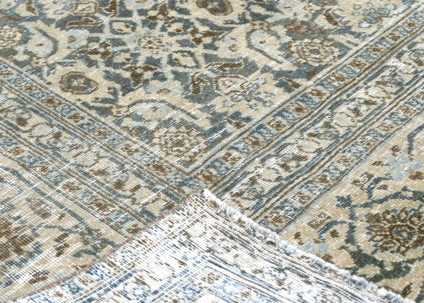 Semi Antique Persian Tabriz Rug - 8'1"x 11'5" - 220106