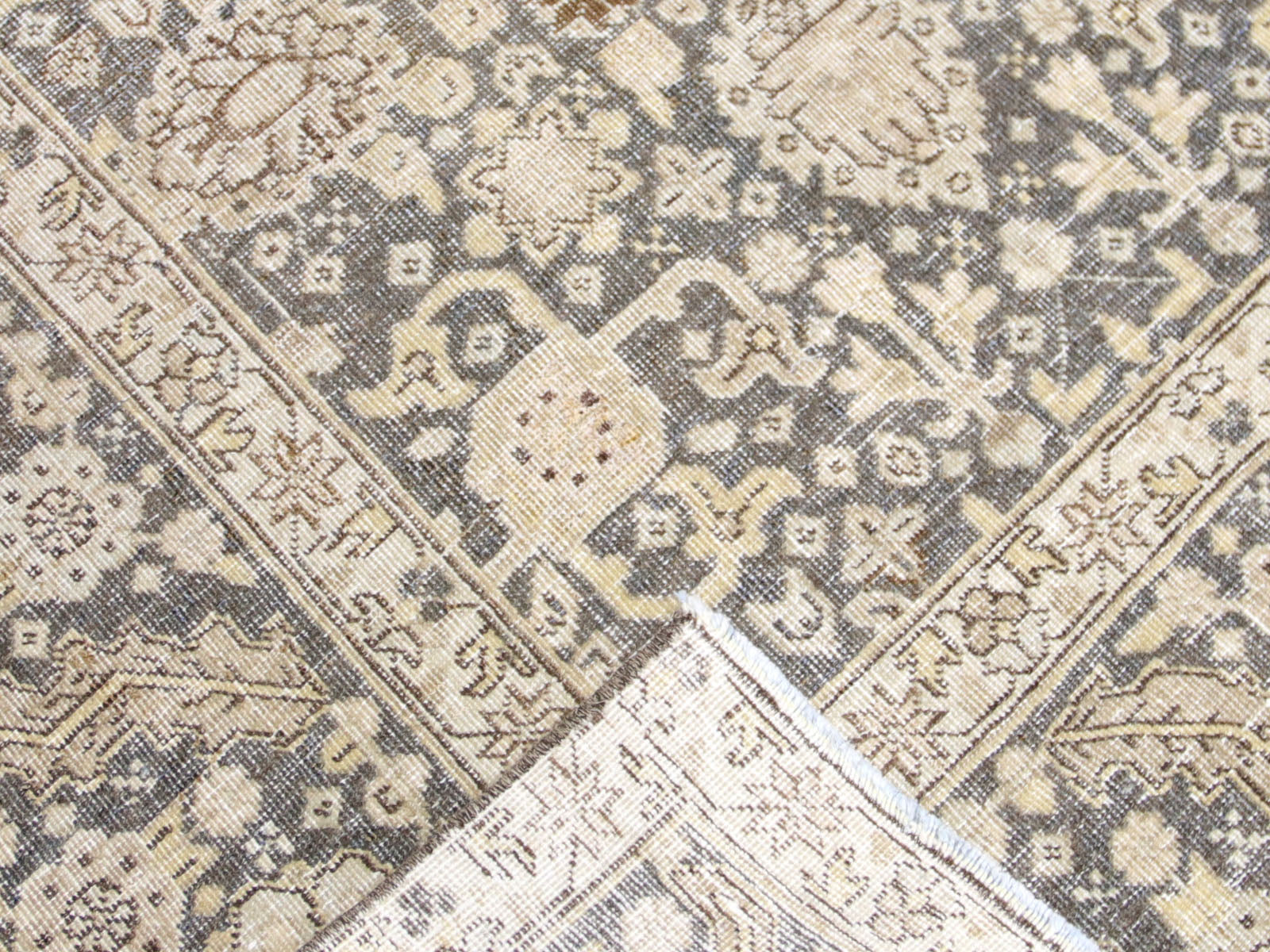 Semi Antique Persian Tabriz Rug - 7'1" x 10'9" - 220157