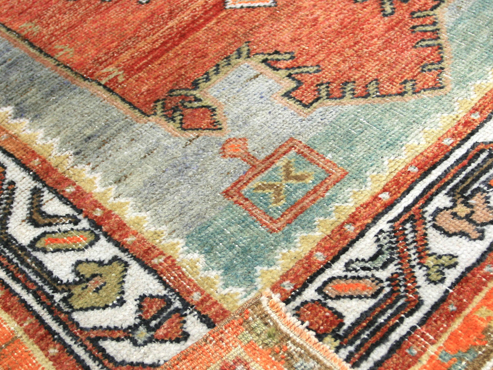 Vintage Turkish Oushak Rug - 5'4" x 8'5"