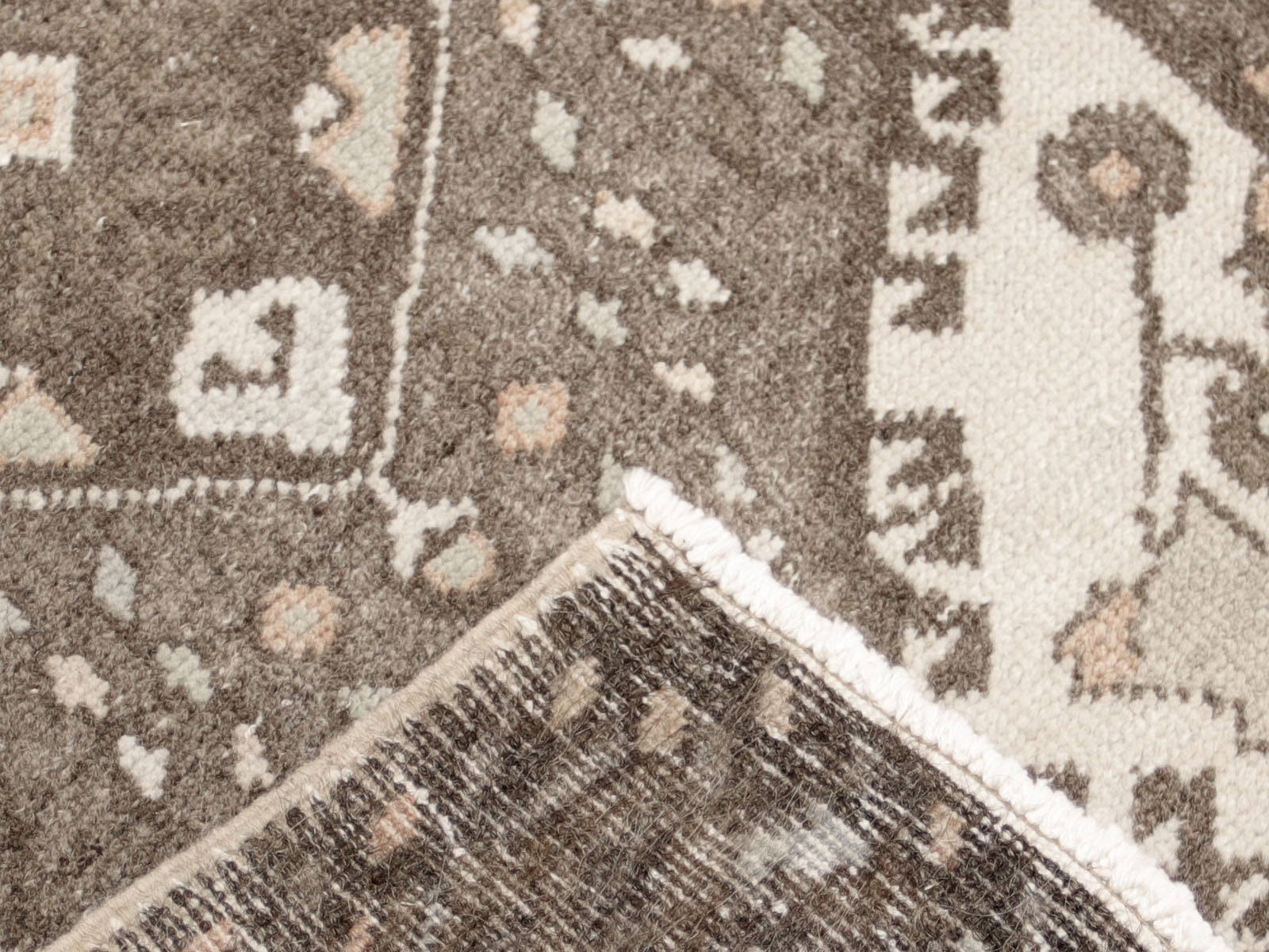 Vintage Turkish Oushak Yastic - 1'7" x 3'1"
