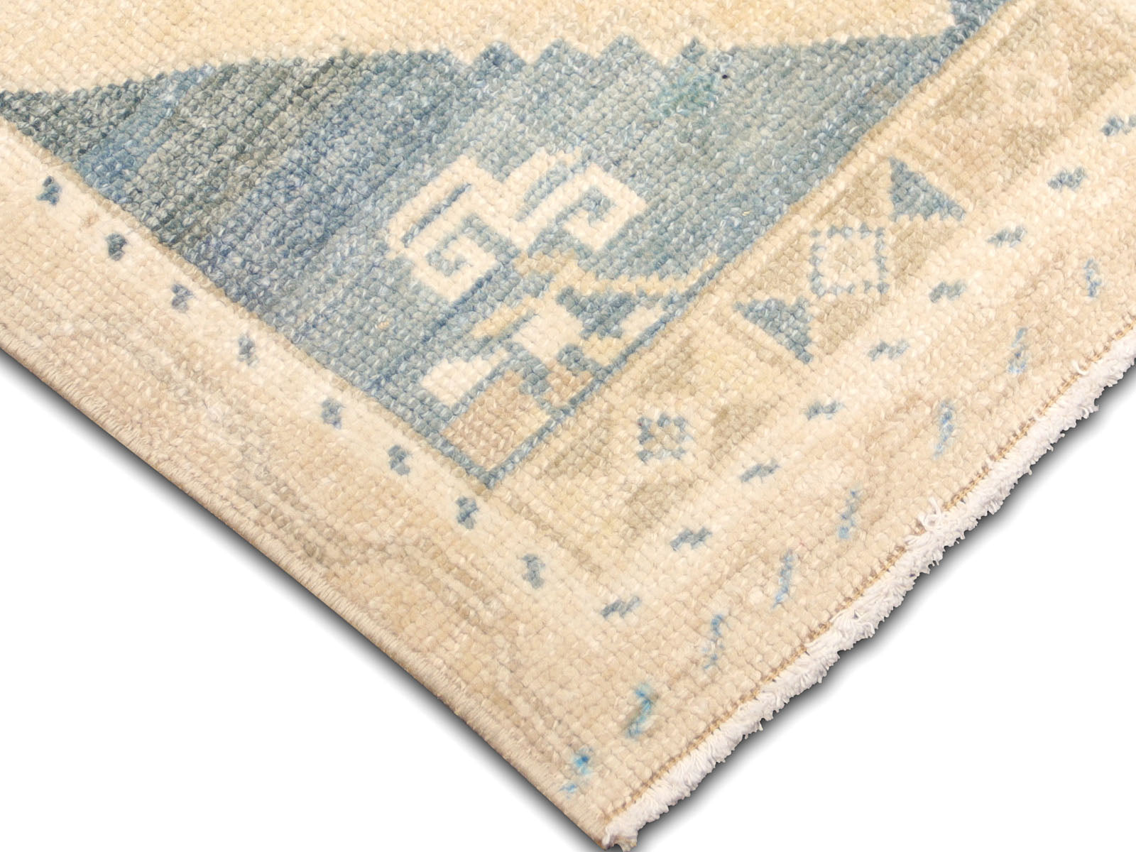 Vintage Turkish Oushak Yastic - 1'8" x 3'9"