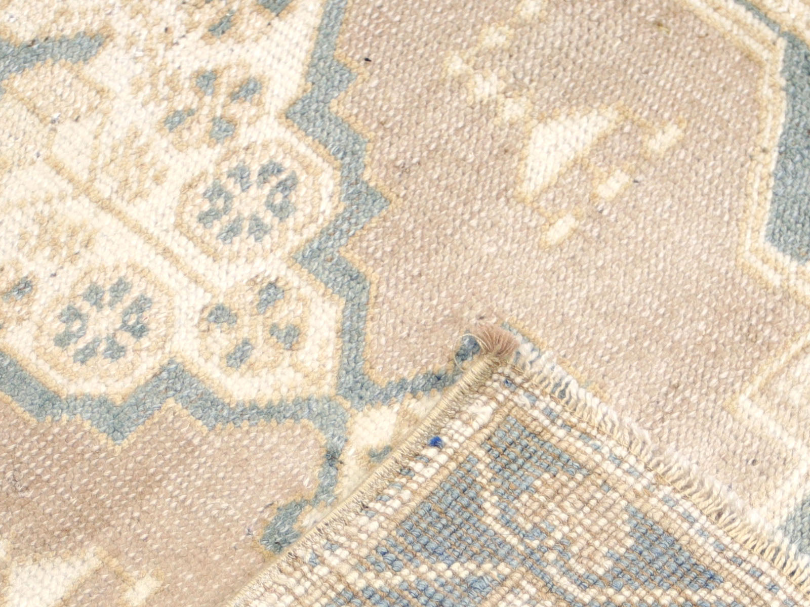 Vintage Turkish Oushak Yastic - 1'10" x 3'6"