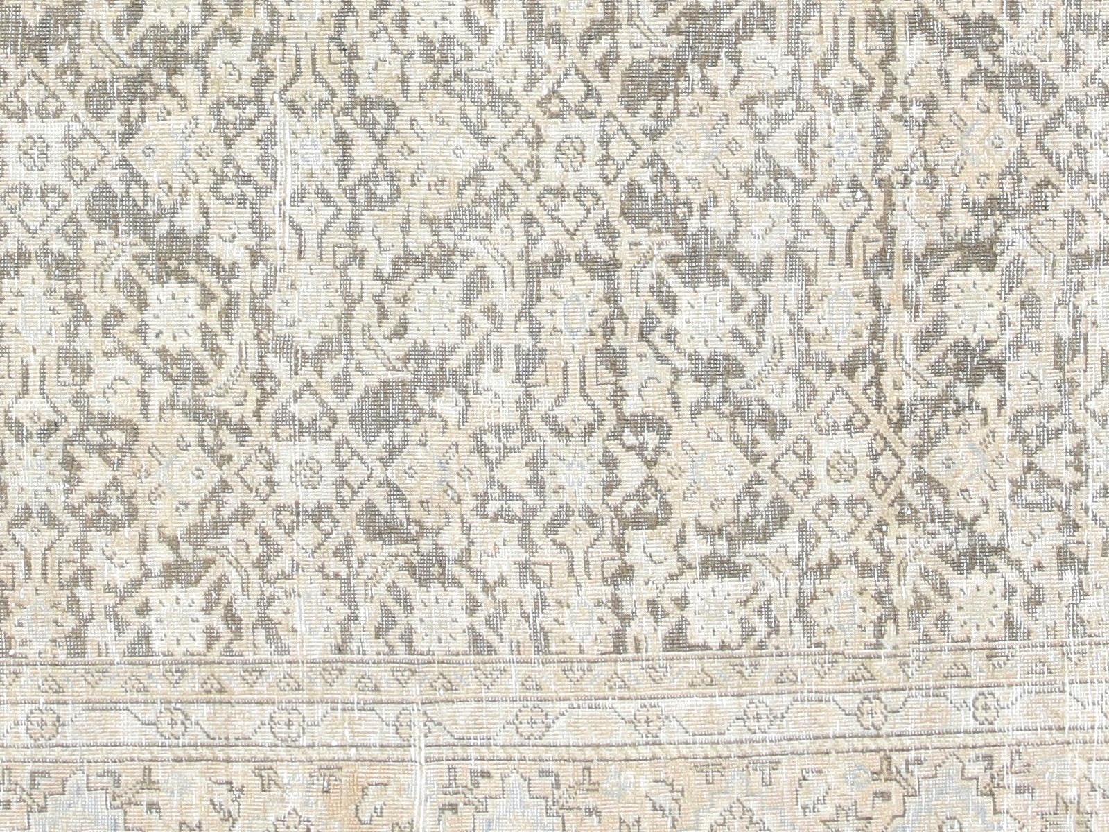Semi Antique Persian Mahal Rug - 7'4 x 10'8" - 230144