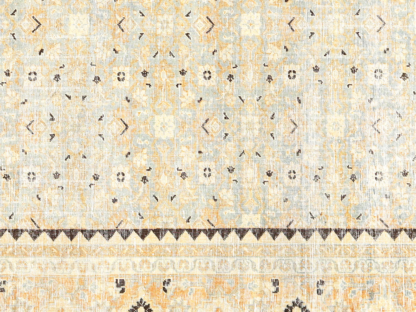 Semi Antique Persian Mahal 8'3" x 9'10"