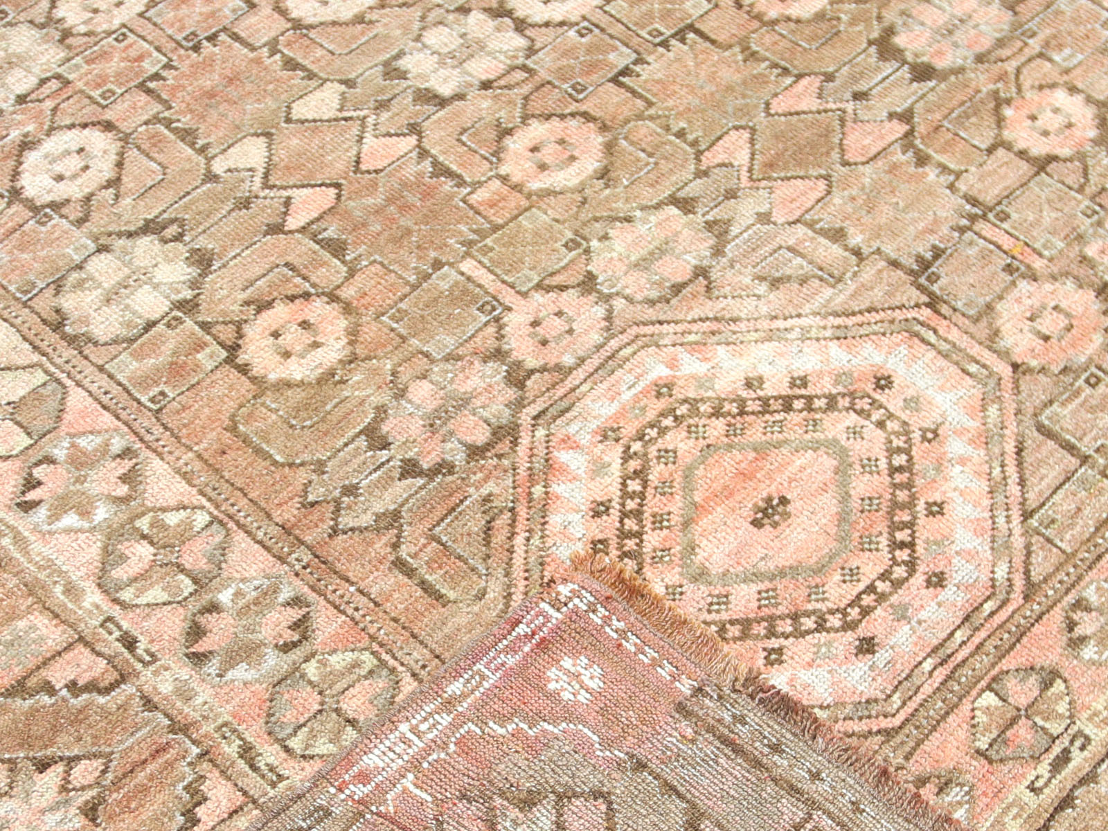 Antique Turcoman Beshir Rug - 8'0" x 15'2"