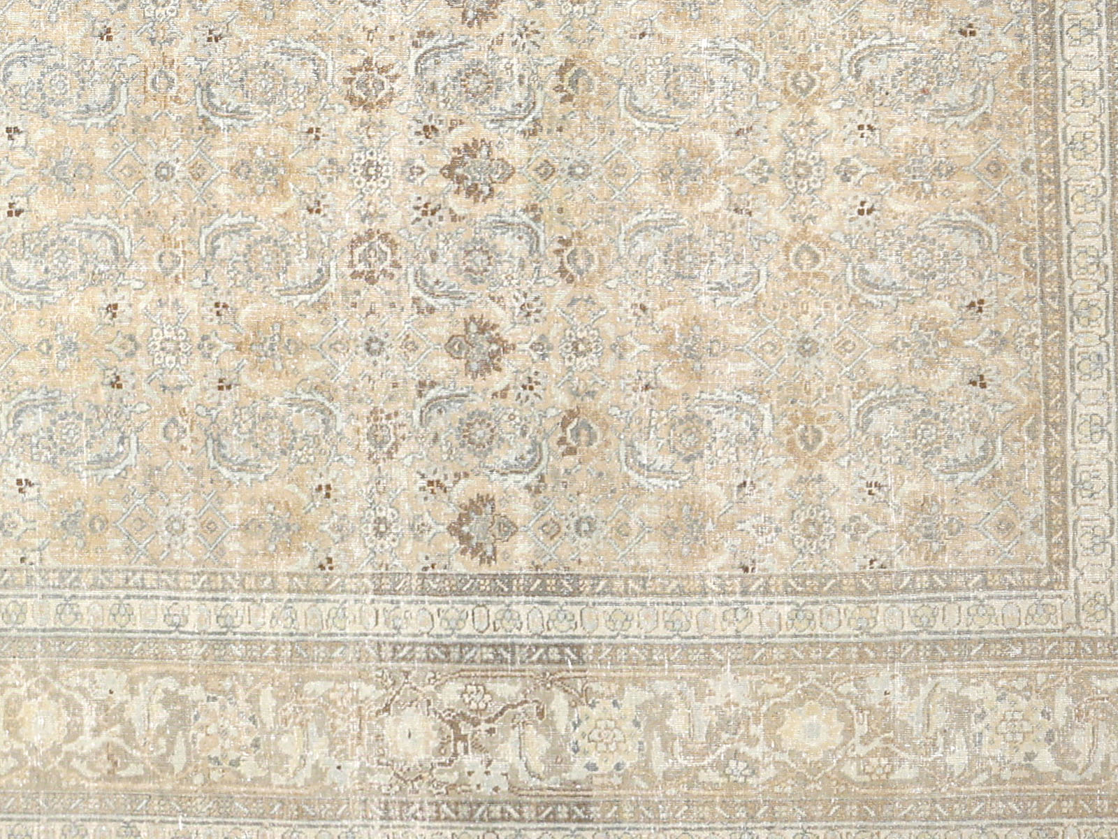 Antique Persian Tabriz Rug - 11'0" x 18'1"