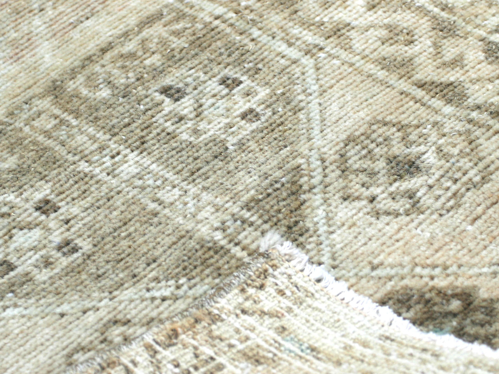 Vintage Turkish Oushak Yastic - 1'9" x 3'7"