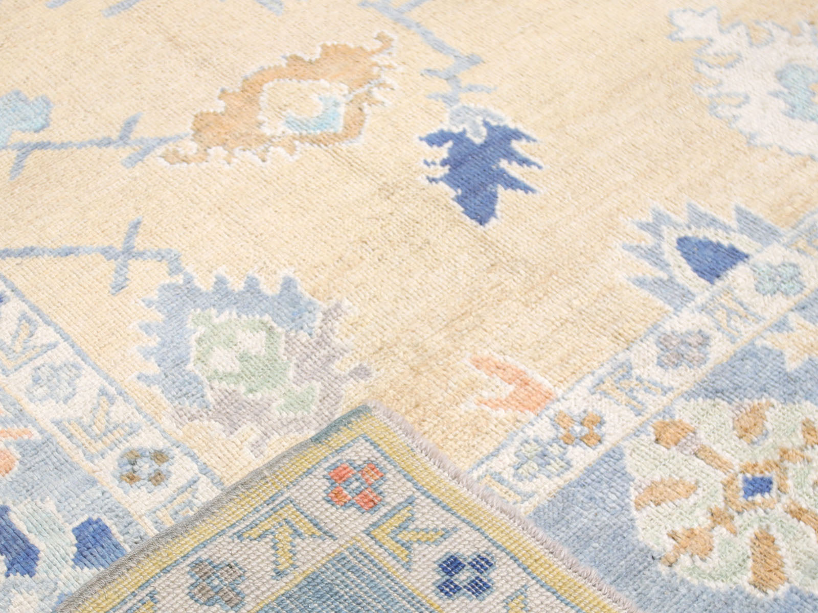 Vintage Turkish Oushak Rug - 8'11" x 11'9"