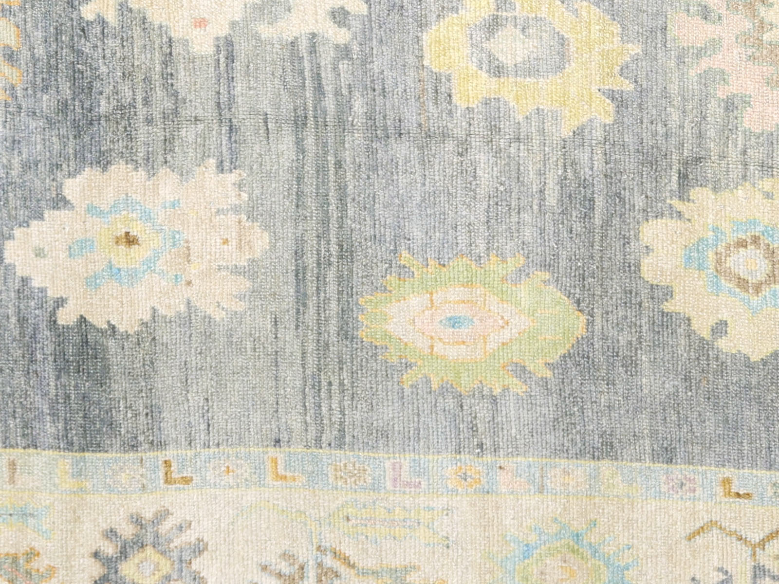 Vintage Turkish Oushak Rug - 10'7" x 13'11"