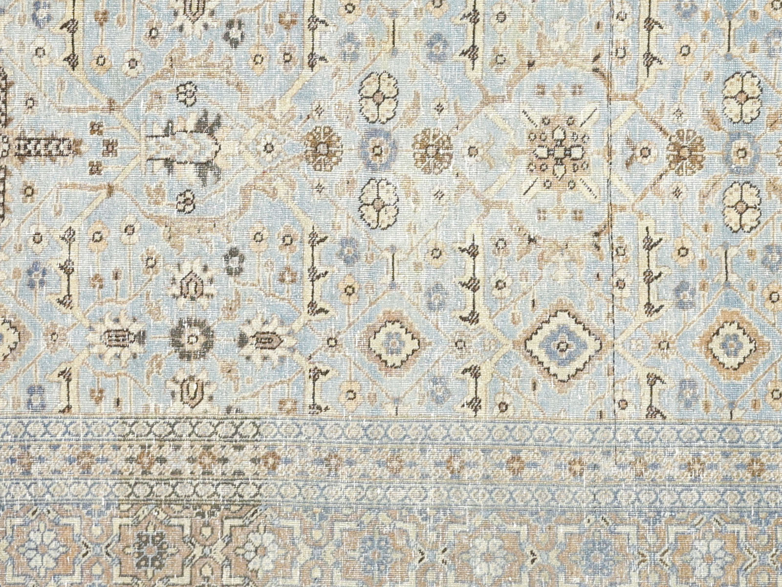 Semi Antique Persian Tabriz Rug - 7'5" x 10'10" - 240166