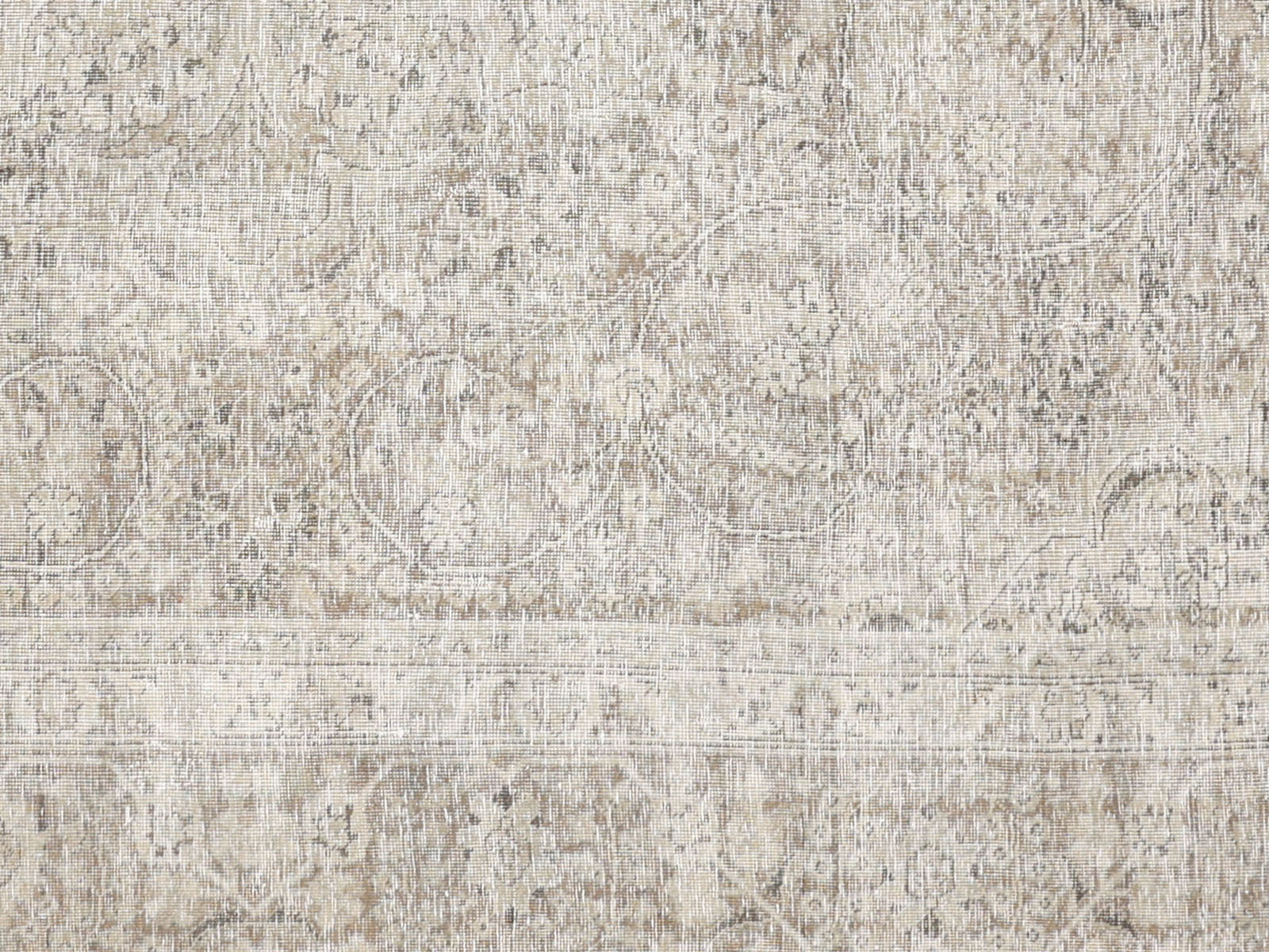 Antique Persian Tabriz Rug - 9'9" x 13'5" - 240167