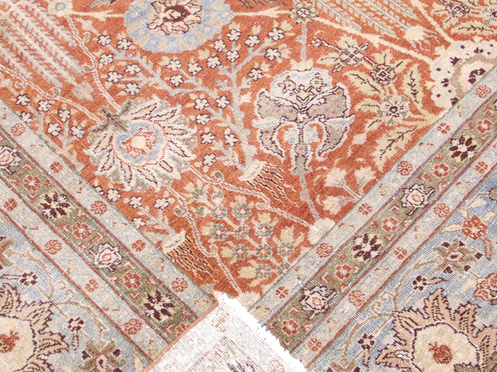 Semi Antique Persian Tabriz Rug - 9'10" x 14'7" - 240205